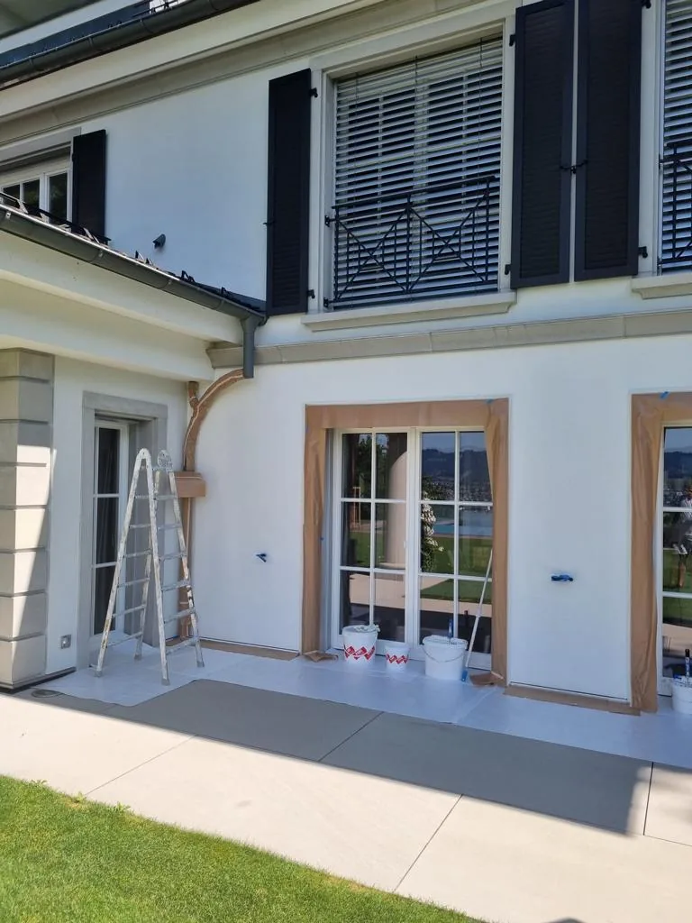 Malerarbeiten Aussen & Fassadenrenovation – Kurt Zuber AG, Maler Küsnacht & Zürich – Bild 3